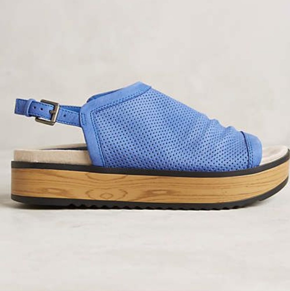 Anthropologie Naya Buckle Wedge Slides